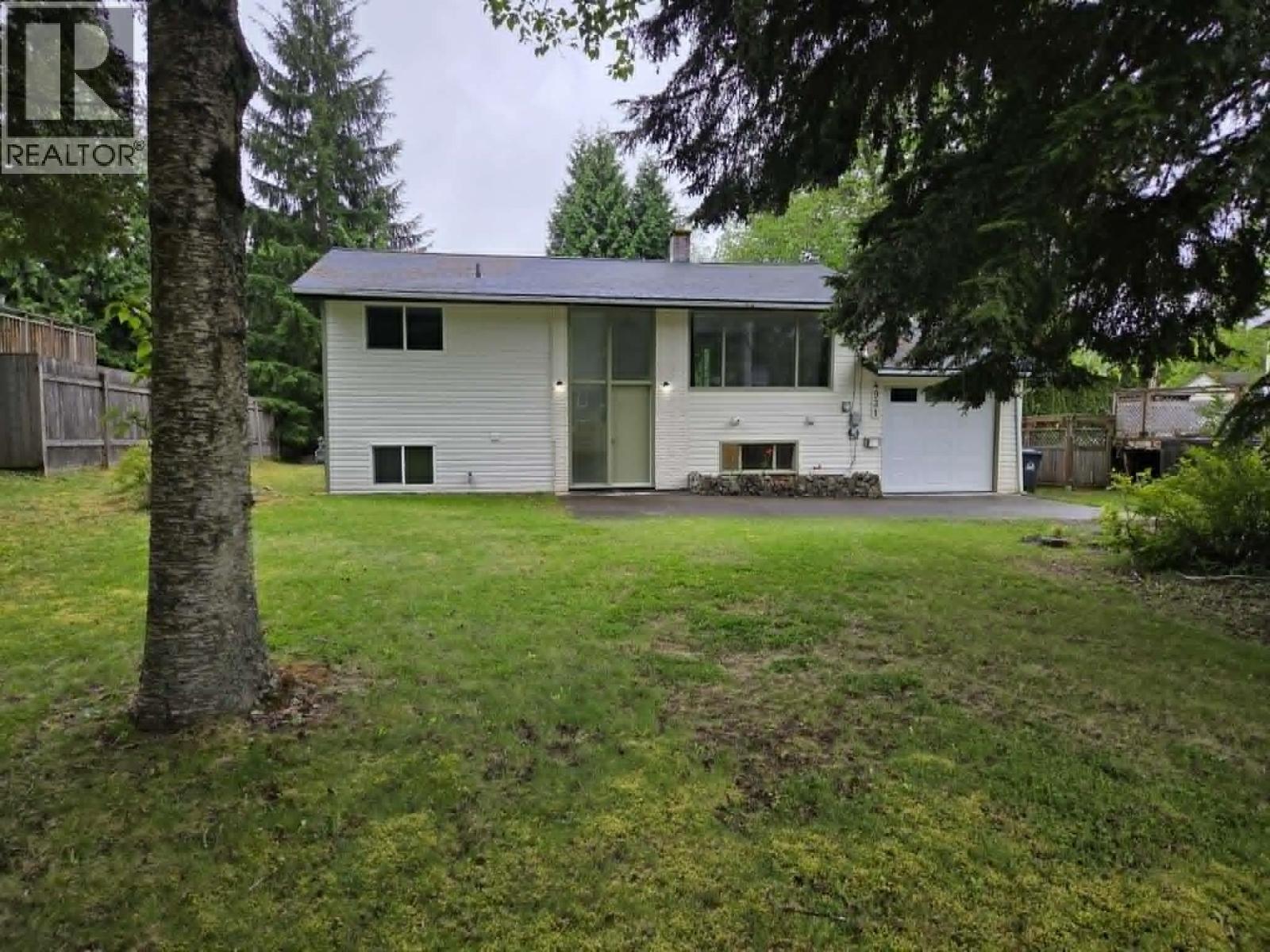 R3161182