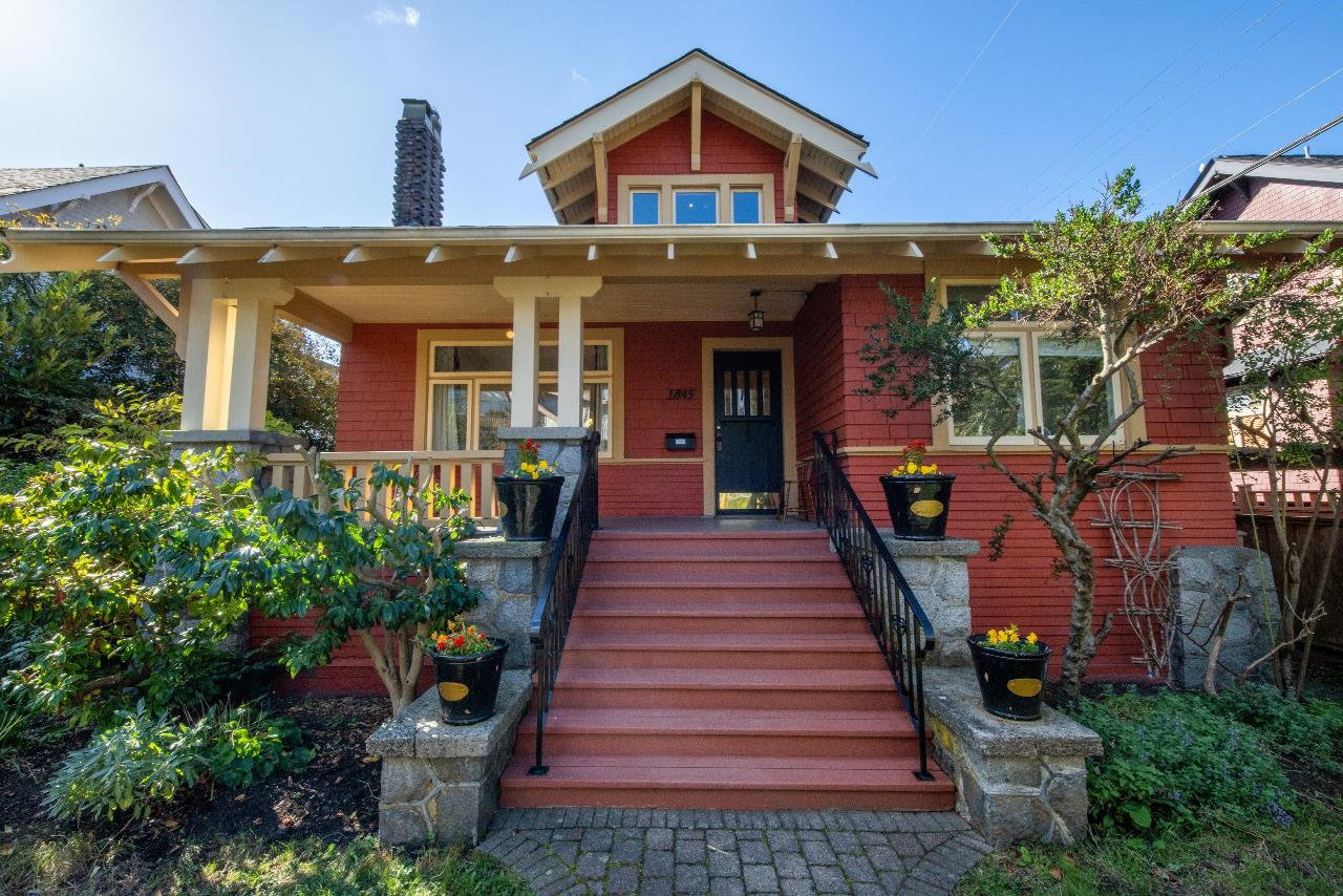 Listing photo 1