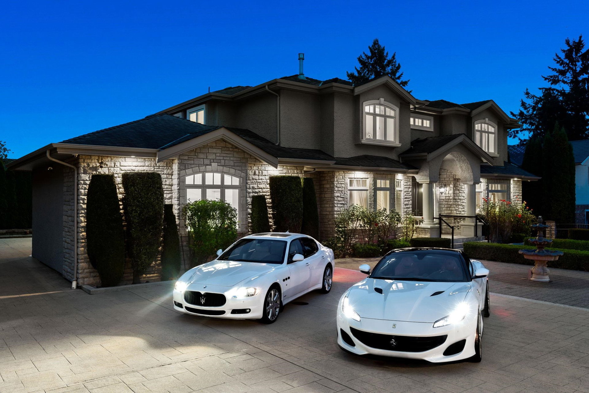R3056274