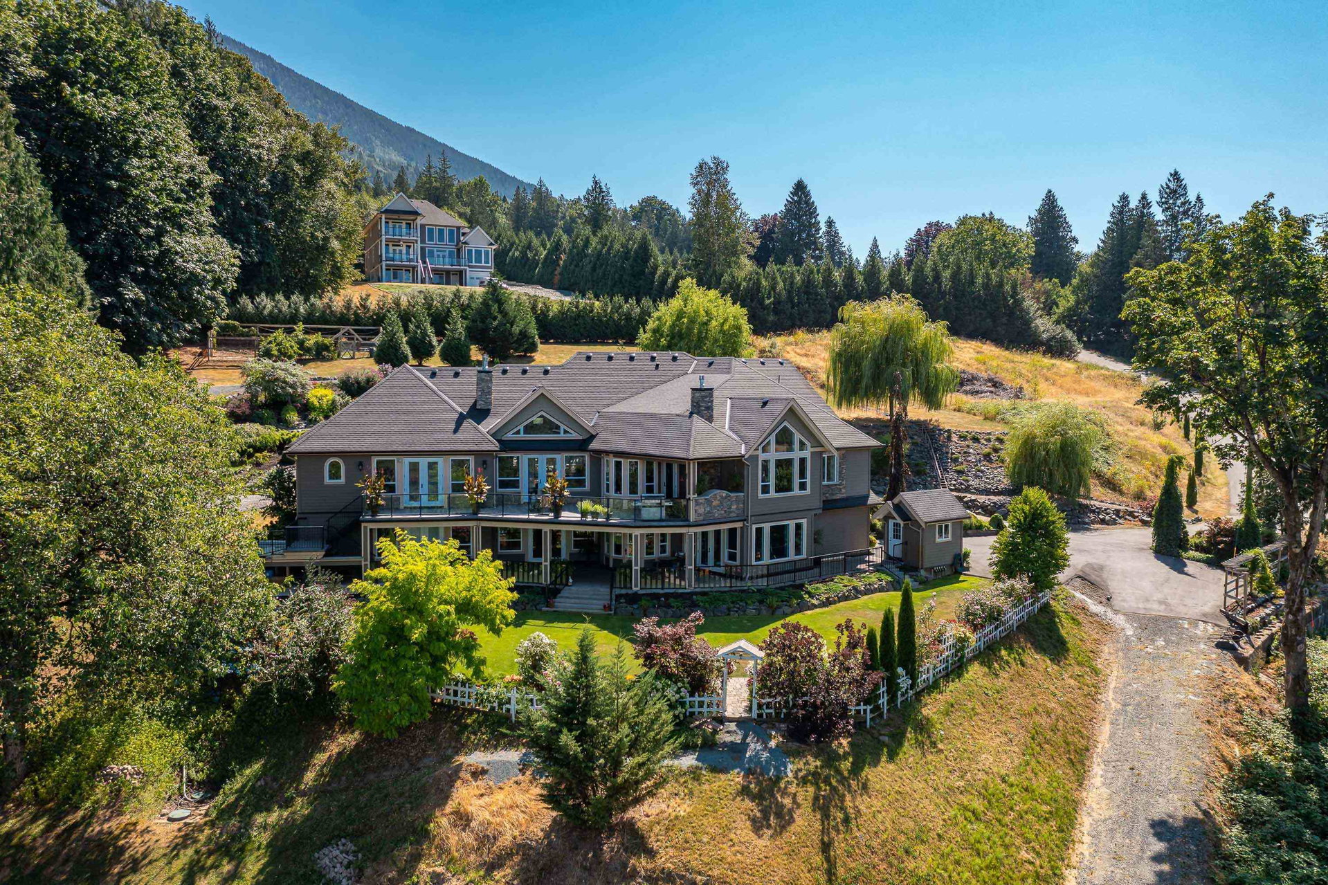 An image of 42395 Highland Drive