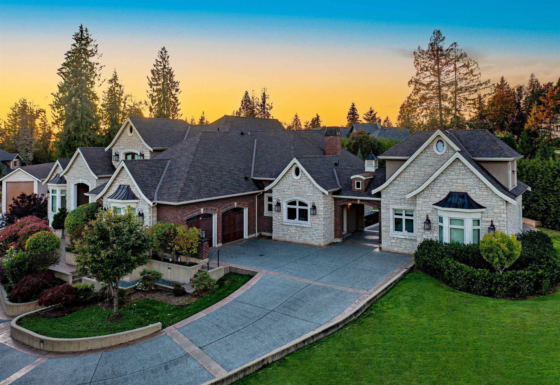 R3087890