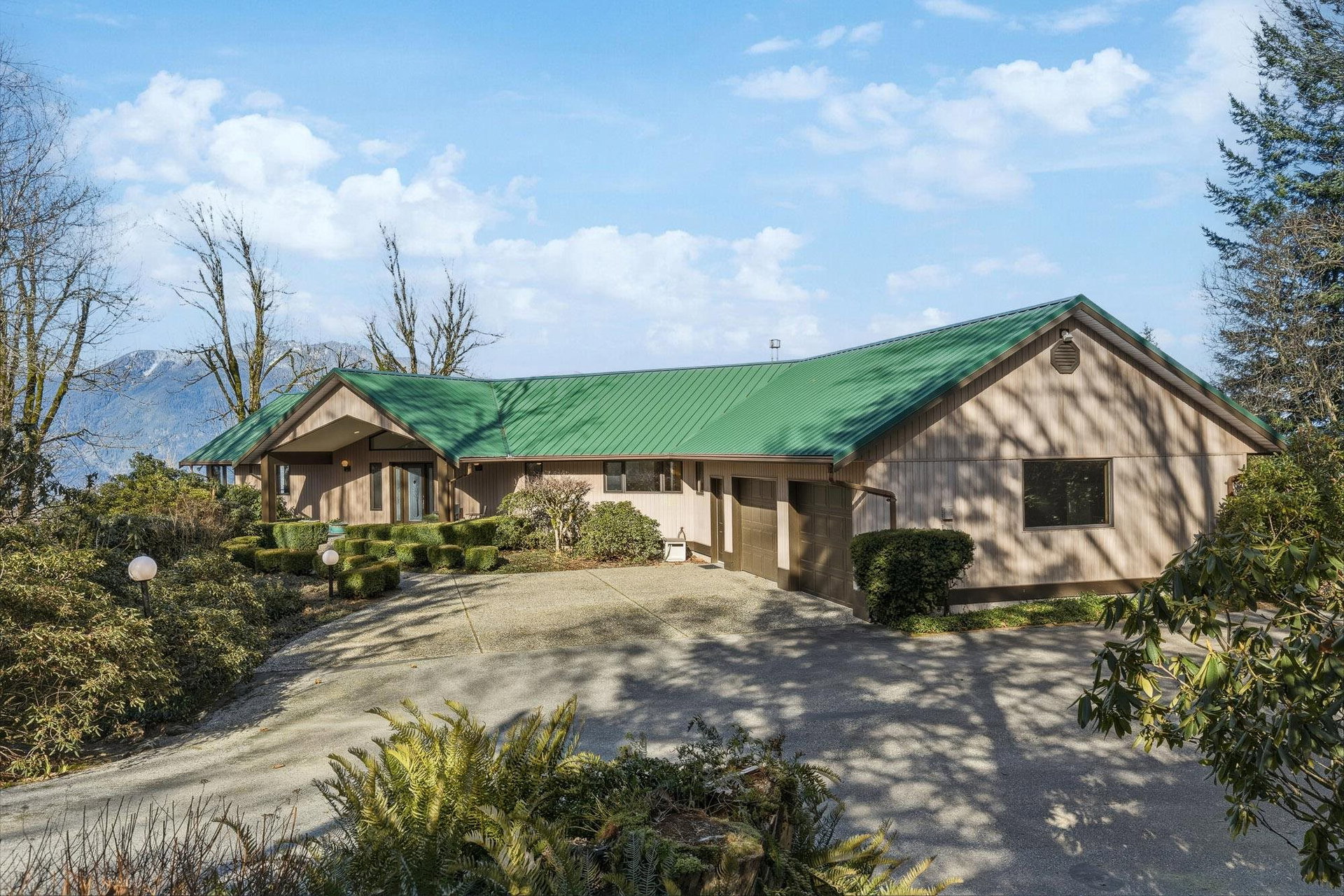 An image of 43595 Bracken Drive