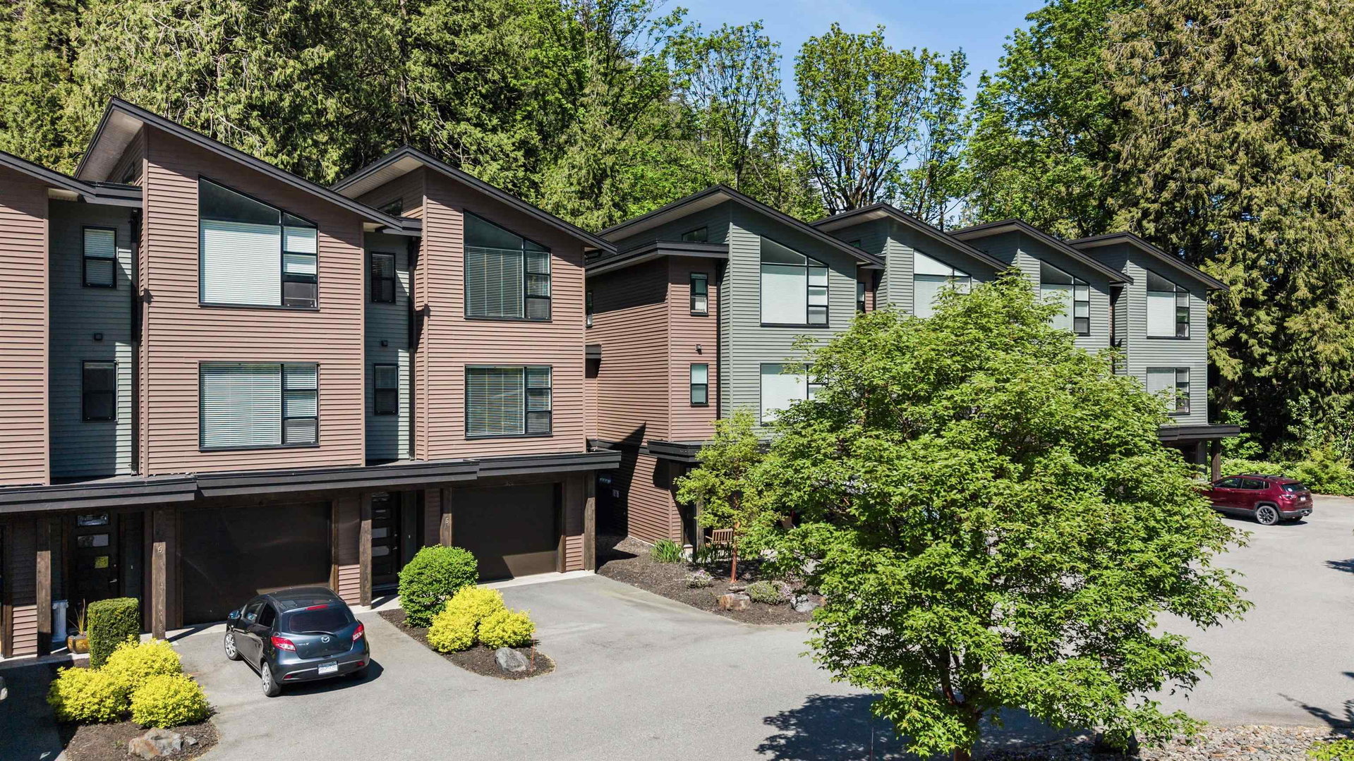 An image of #5 - 520 Hot Springs Road