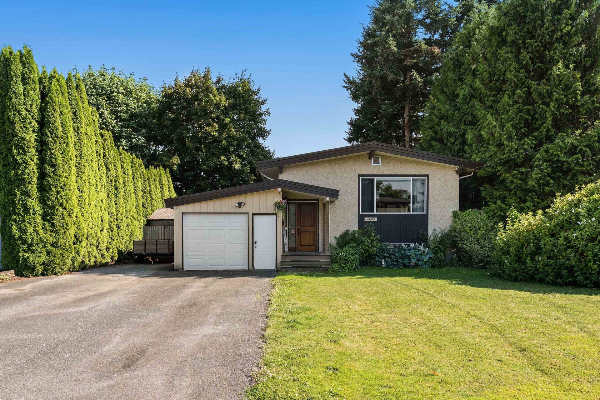An image of 46670 Brice Road