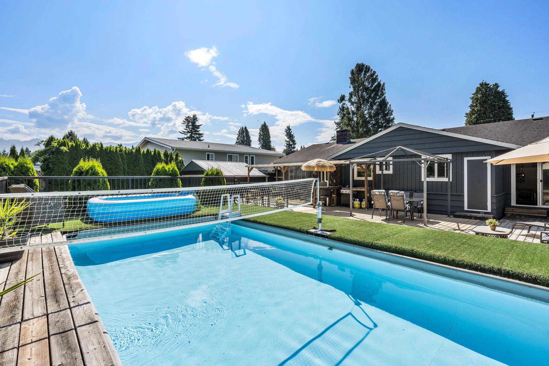 An image of 46465 Brooks Avenue