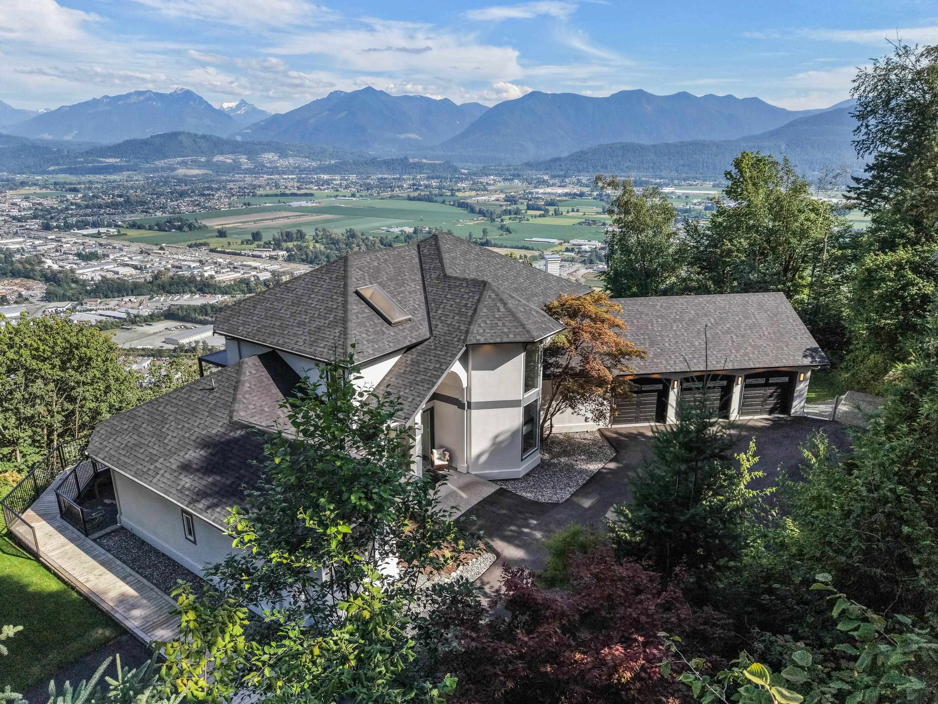 An image of 43619 Bracken Drive