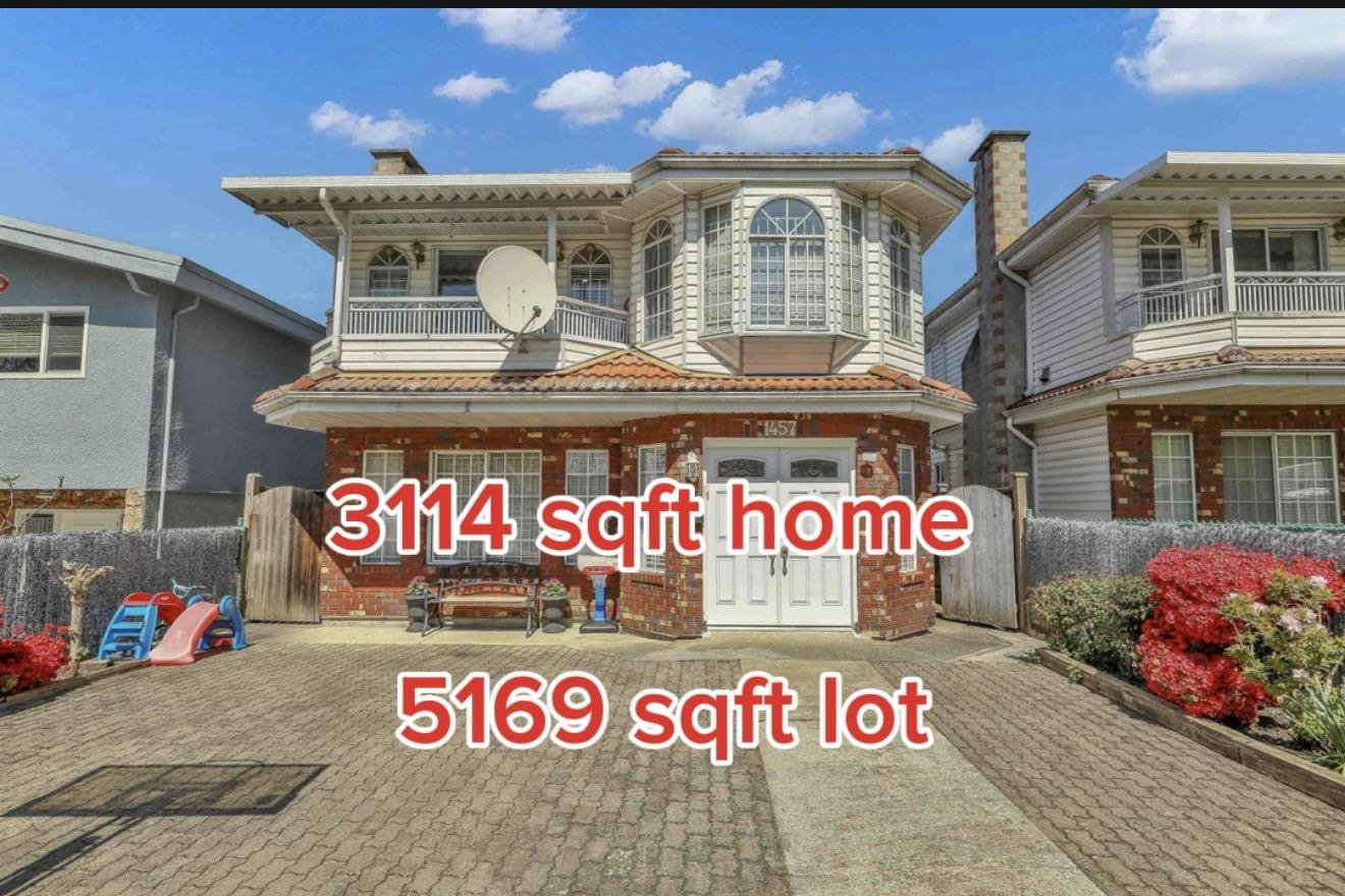 R3152185