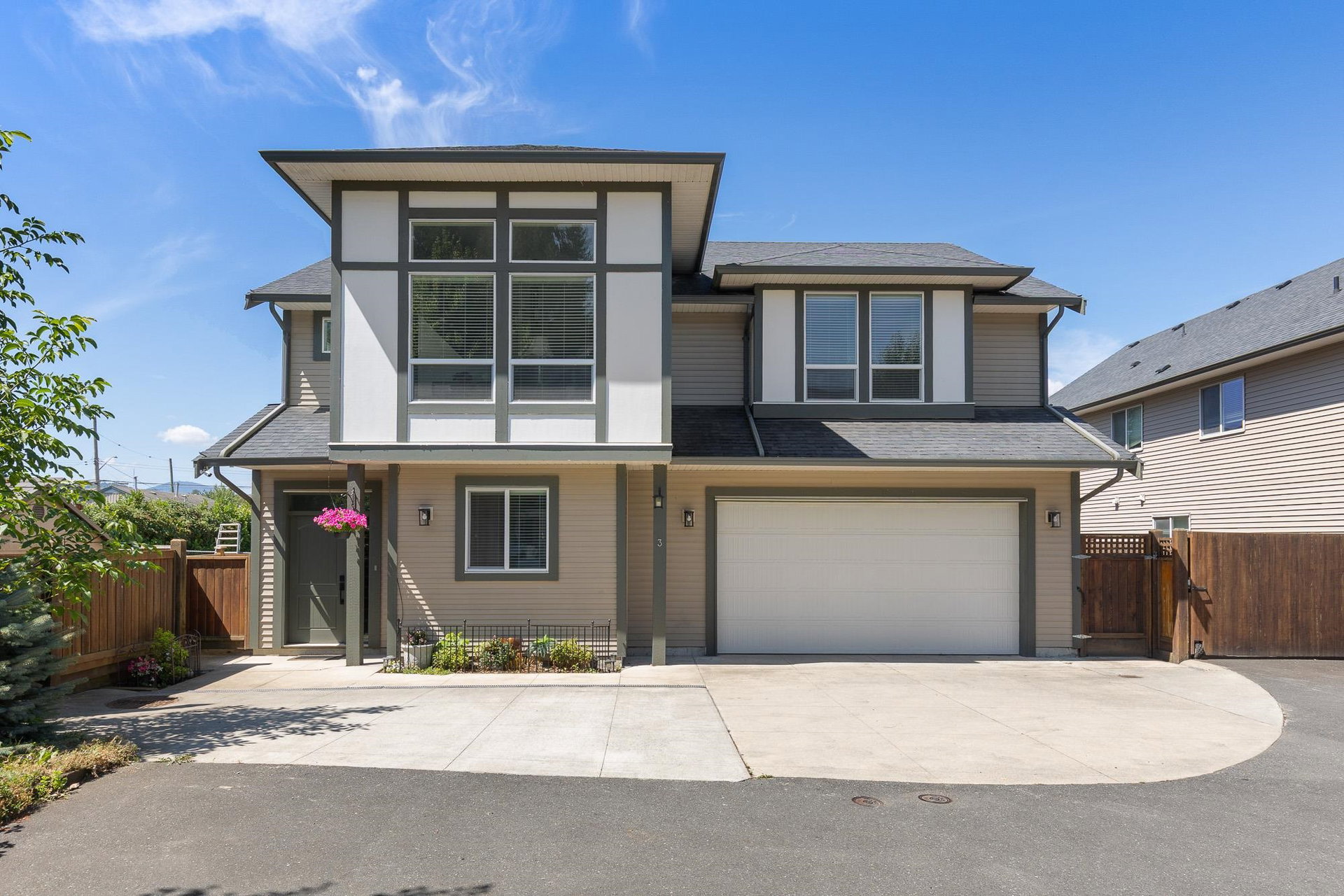 An image of #3 - 10166 Williams Road