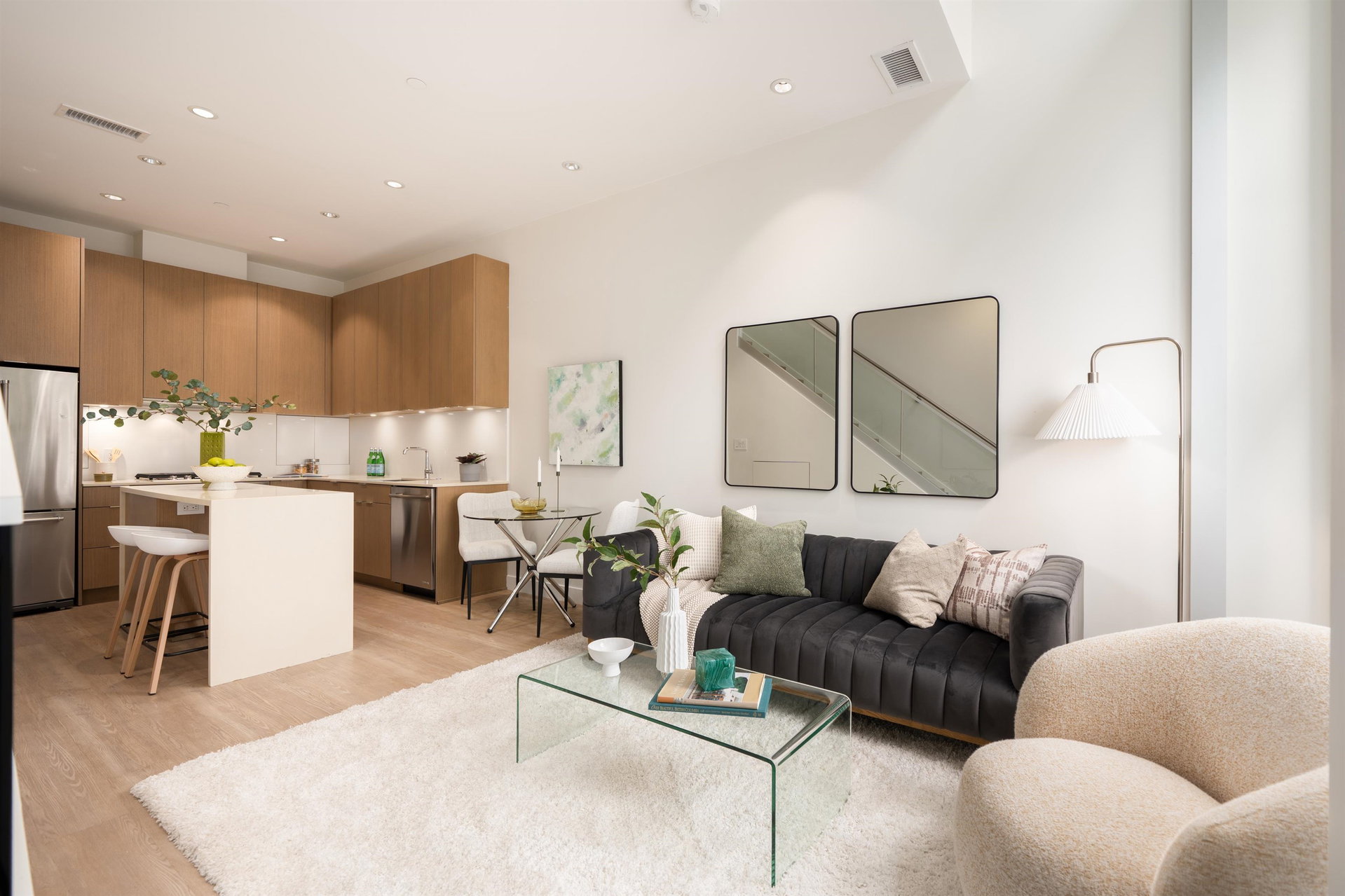 R3153628
