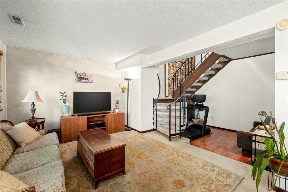 Anderson Realty