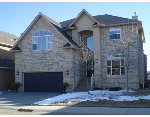 32 Discovery Ridge Rise SW, Calgary, AB, T3H 4R2 | C3307365 | Sam Corea